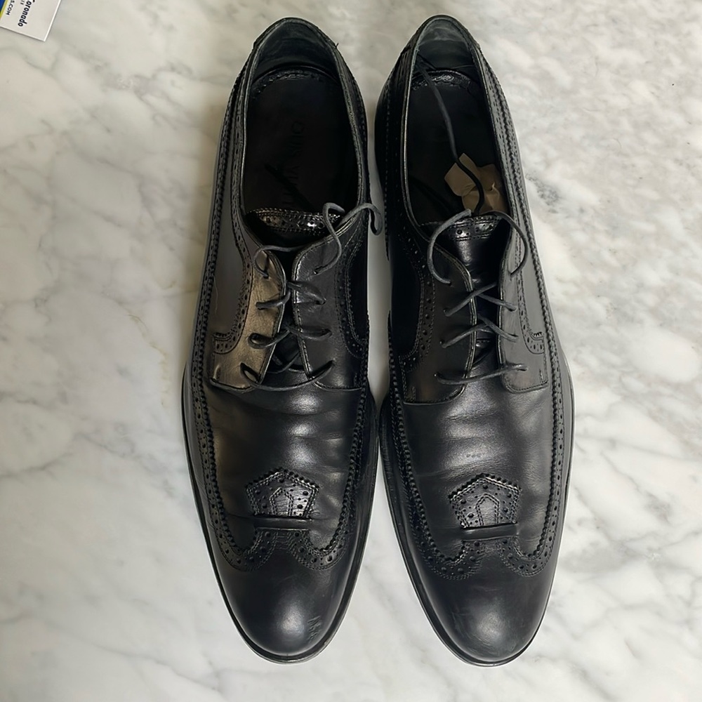 Louis Vuitton Wing Tip dress shoes